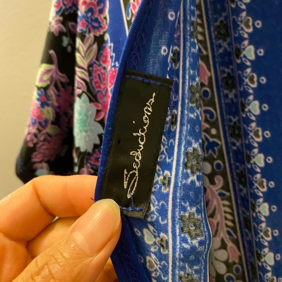 Seduction Deep V neck short sleeve dress - Picture 6 of 6